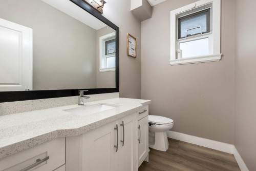 5930 128 Street, Surrey, BC 