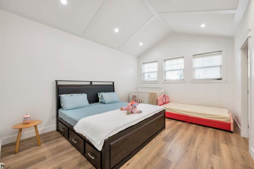 5930 128 Street, Surrey, BC 