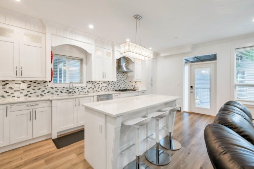 5930 128 Street, Surrey, BC 