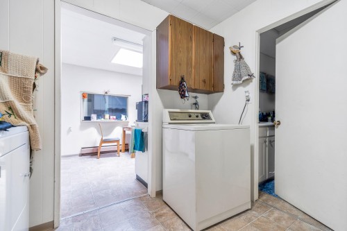 12587 23 Avenue, Surrey, BC 