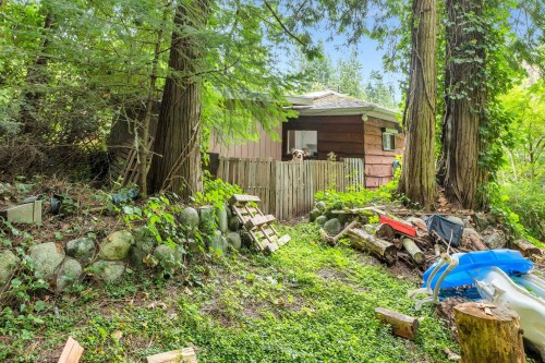 12587 23 Avenue, Surrey, BC 