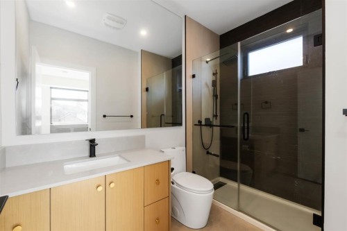 16211 96B Avenue, Surrey, BC 