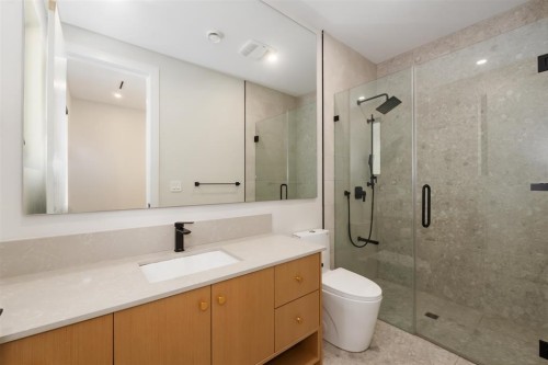 16211 96B Avenue, Surrey, BC 