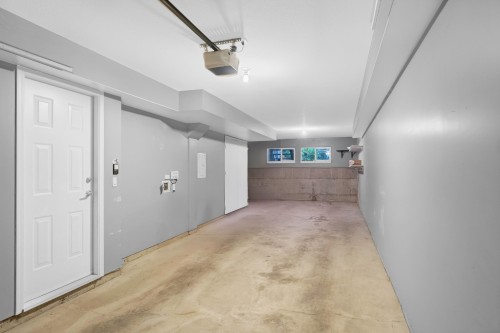 63-8737 161 Street, Surrey, BC 