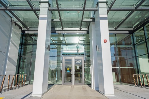 402-13675 107A Street, Surrey, BC 