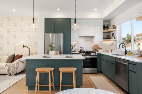 28-19330 Fairway Drive, Surrey, BC 