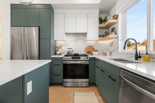 28-19330 Fairway Drive, Surrey, BC 