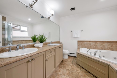 7599 149 Street, Surrey, BC 