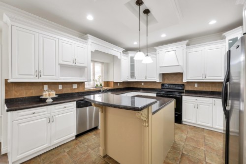 7599 149 Street, Surrey, BC 