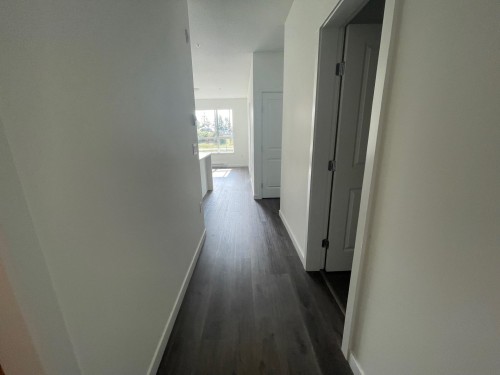 301-16633 24 Avenue, Surrey, BC 