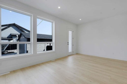 7682 196 Street, Langley, BC 