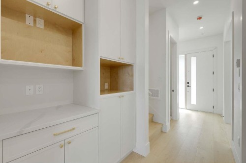 7682 196 Street, Langley, BC 