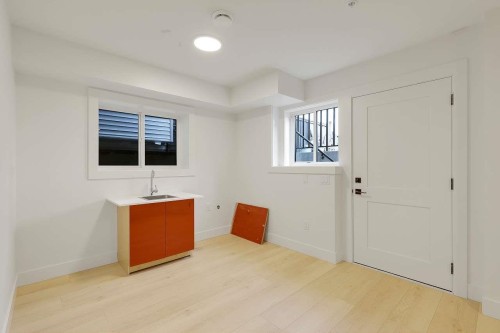 7682 196 Street, Langley, BC 