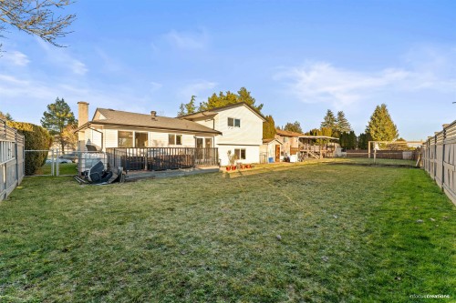 15796 95A Avenue, Surrey, BC 