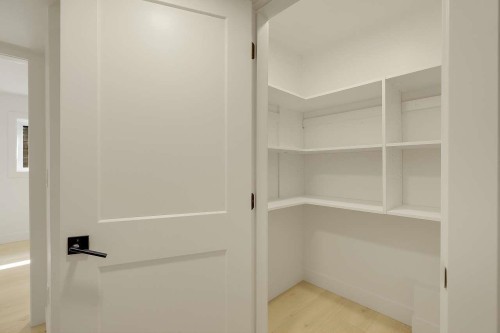 7678 196 Street, Langley, BC 