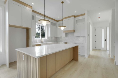 7678 196 Street, Langley, BC 