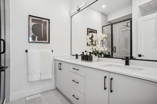 12-19667 55A Avenue, Langley, BC 