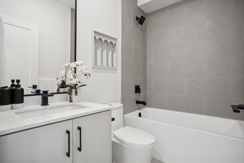 12-19667 55A Avenue, Langley, BC 