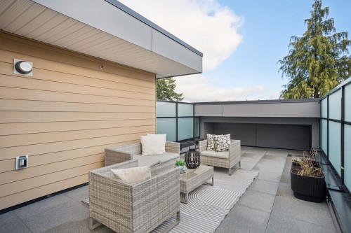 12-19667 55A Avenue, Langley, BC 