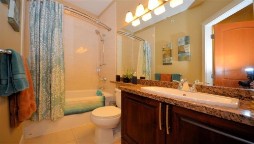 20738 84 Avenue, Langley, BC 