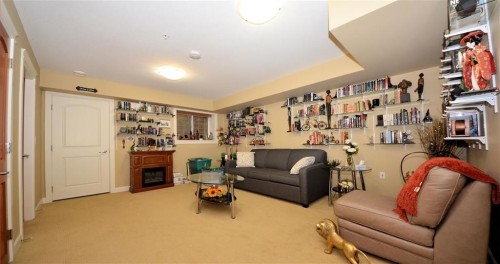 20738 84 Avenue, Langley, BC 