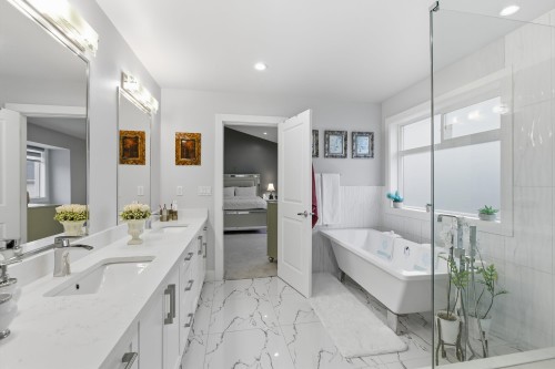 6028 188 Street, Surrey, BC 