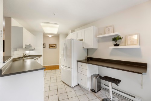 310-15150 29A Avenue, Surrey, BC 