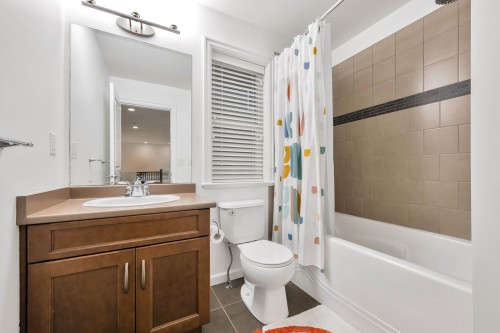 7050 208A Street, Langley, BC 