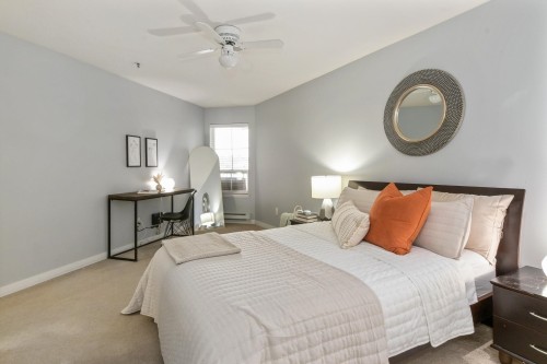 401-5465 201 Street, Langley, BC 