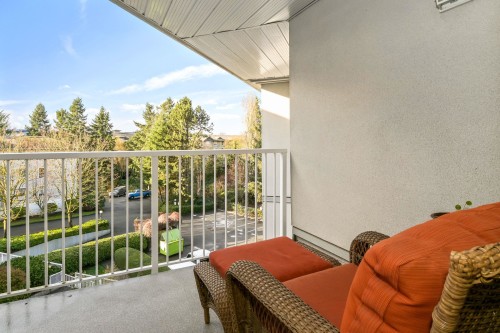 401-5465 201 Street, Langley, BC 