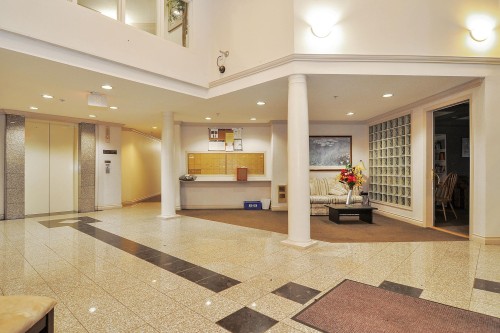 401-5465 201 Street, Langley, BC 