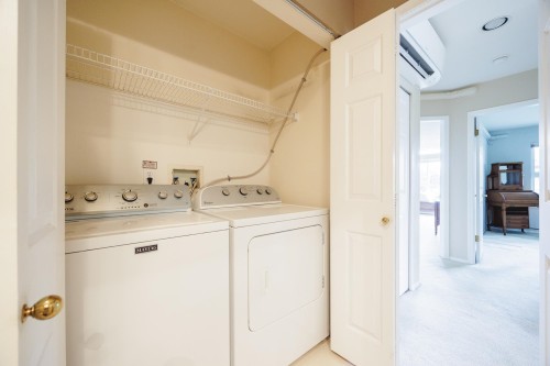 305-20381 96 Avenue, Langley, BC 