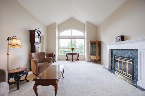 305-20381 96 Avenue, Langley, BC 