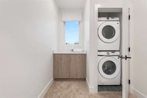 7-19330 Fairway Drive, Surrey, BC 