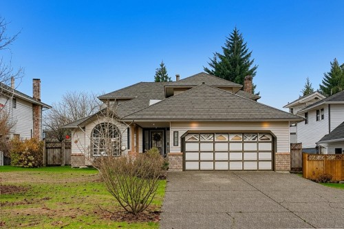 18586 62 Avenue, Surrey, BC 