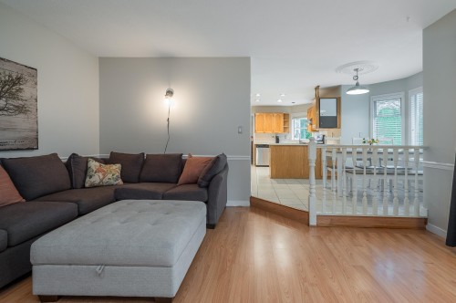 18586 62 Avenue, Surrey, BC 