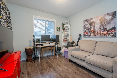 18586 62 Avenue, Surrey, BC 