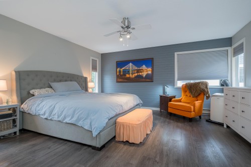 18586 62 Avenue, Surrey, BC 