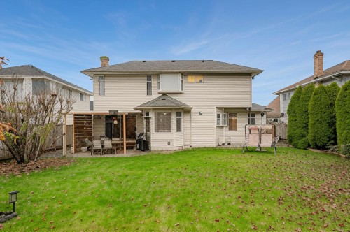 18586 62 Avenue, Surrey, BC 