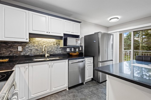 206-32120 Mt Waddington Avenue, Abbotsford, BC 