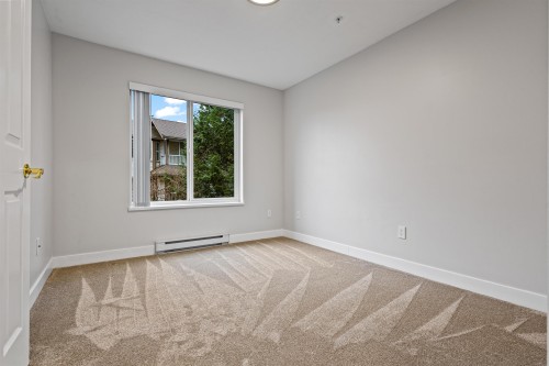 206-32120 Mt Waddington Avenue, Abbotsford, BC 