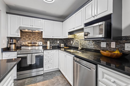 206-32120 Mt Waddington Avenue, Abbotsford, BC 