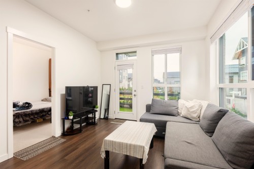 115-15738 85 Avenue, Surrey, BC 