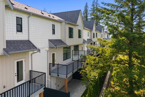 27-20329 80 Avenue, Langley, BC 