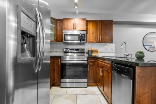 177-20180 Fraser Highway, Langley, BC 