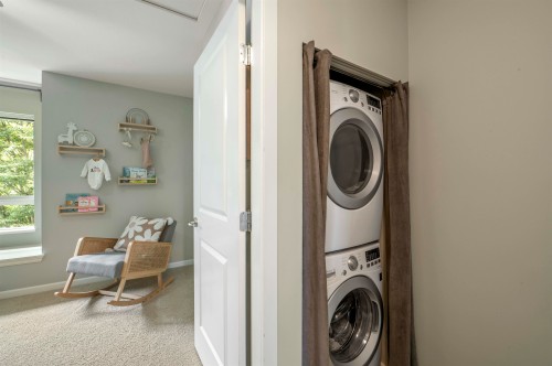 102-18777 68A Avenue, Surrey, BC 