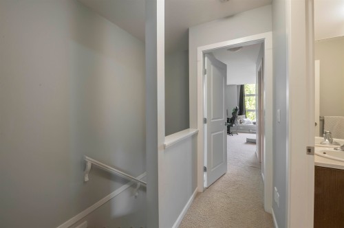 102-18777 68A Avenue, Surrey, BC 