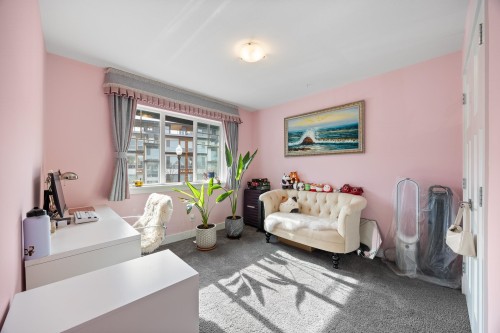 15825 Wills Brook Way, Surrey, BC 