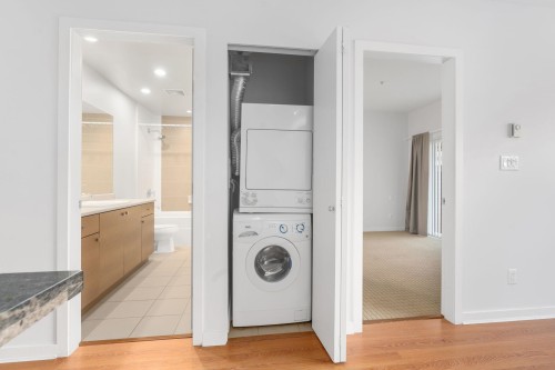 413-6440 194 Street, Surrey, BC 