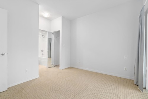 413-6440 194 Street, Surrey, BC 